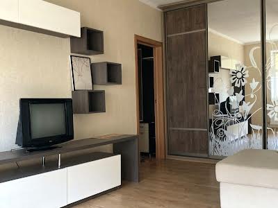 квартира по адресу Свободы просп., 46