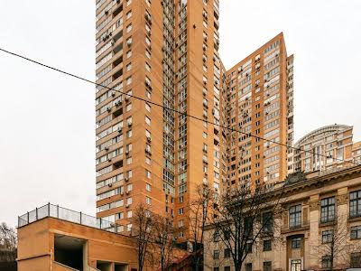 квартира по адресу Calle Dilova ул. (Димитрова), 2-Б