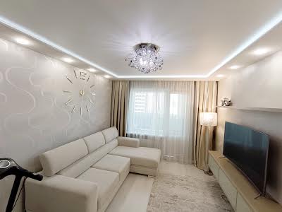 квартира за адресою Сергія Данченка вул., 3