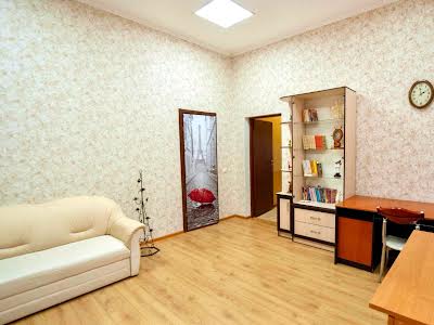 квартира по адресу Базарная ул., 34