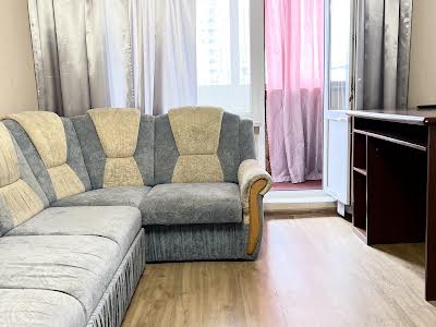 квартира за адресою Печенізька вул., 34