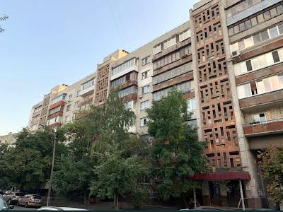 квартира по адресу Киев, Почайнинская ул., 35