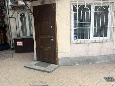 коммерческая по адресу Ланжероновская ул., 26