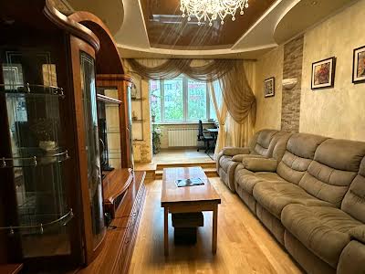 квартира за адресою Лісогринівецька вул., 4