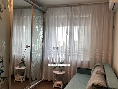 кімната за адресою Азербайджанська вул. (Бакинських Комісарів), 8-А