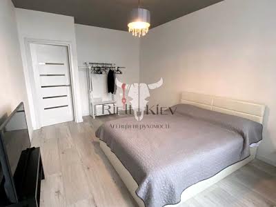 квартира за адресою Практична вул., 3