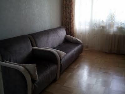 квартира за адресою Одеса, Євгена Танцюри вул., 52