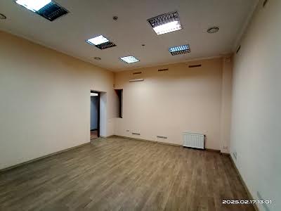 коммерческая по адресу Успенский переулок, 4
