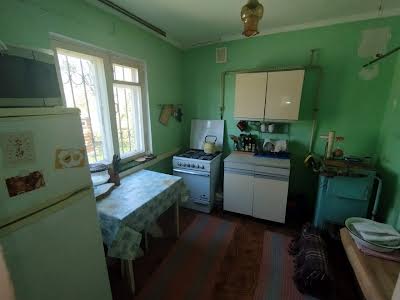 будинок за адресою с. Кищинці, Сонячна, 9