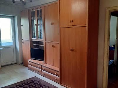квартира за адресою Академіка Заболотного вул., 15