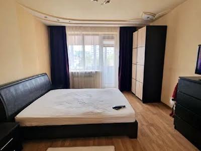 квартира за адресою Селянська вул., 10