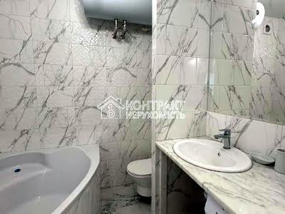 квартира за адресою Перемоги просп., 86