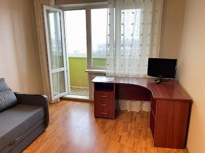квартира за адресою Світлицького вул., 28