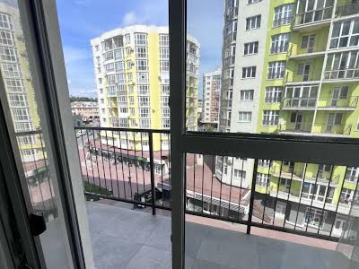 квартира за адресою Залізнична вул., 7