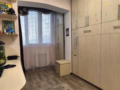 квартира за адресою Г Крут, 42