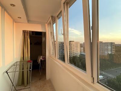 квартира за адресою Володимира Великого вул., 34