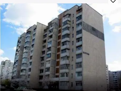 квартира за адресою Ревуцького вул., 17-Б