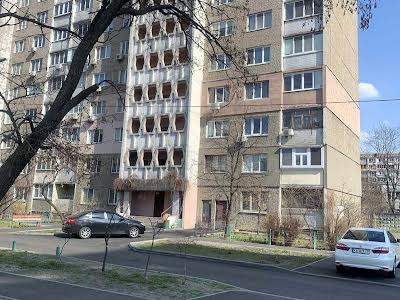 квартира по адресу Озёрная ул., 2