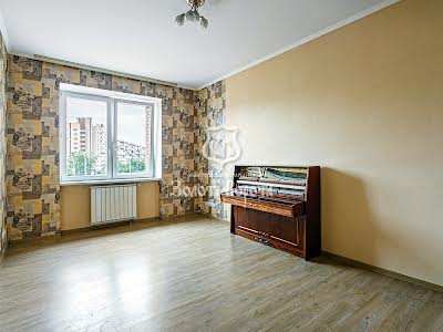 квартира за адресою Левка Лук'яненка вул. (Маршала Тимошенка), 21