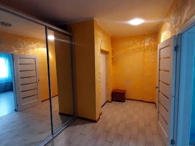 квартира за адресою Харківське шосе, 19б
