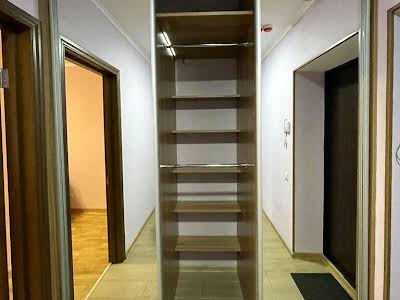 квартира за адресою Бориспільська вул., 25а