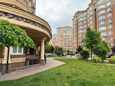 комерційна за адресою Сонячна вул., 5