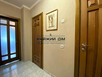 квартира за адресою Михайла Гришка вул., 8