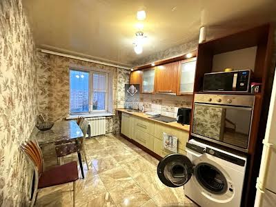 квартира за адресою Моторобудівників просп., 22А