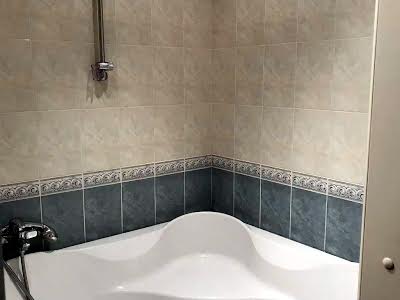 квартира за адресою Каденюка вул. (Танкопія), 7
