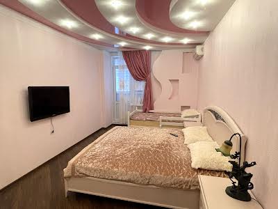 квартира за адресою Макіївська вул., 8