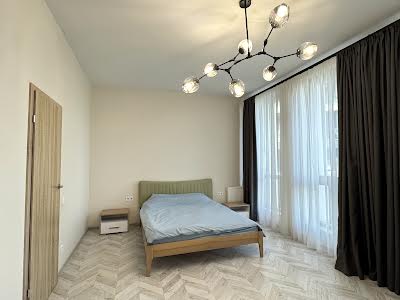 квартира за адресою Під Дубом вул. (Космонавтів), 24