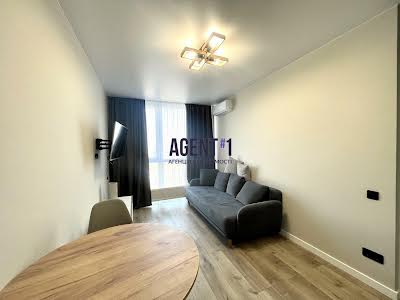 квартира за адресою Науки просп., 58