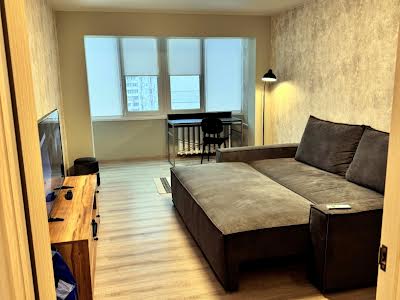 квартира за адресою Петропавлівська вул., 12