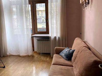 квартира за адресою Андріївський узвіз, 2
