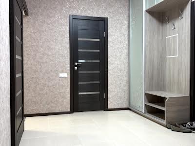 квартира за адресою Патріарха Мстислава Скрипника вул., 40