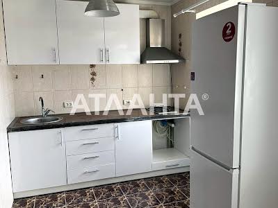 квартира за адресою Генерала Петрова вул., 37