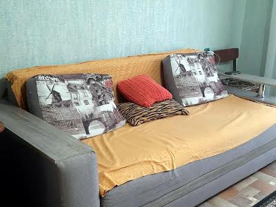 квартира по адресу Паустовского ул., 19