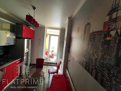 квартира за адресою Регенераторна вул., 4