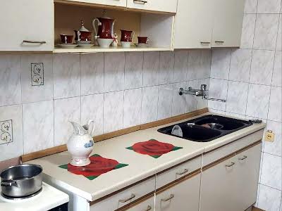 квартира за адресою Василя Сліпака вул. (Єрмолової), 48