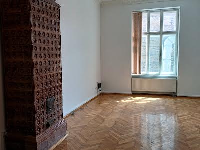 квартира за адресою Степана Руданського вул., 3