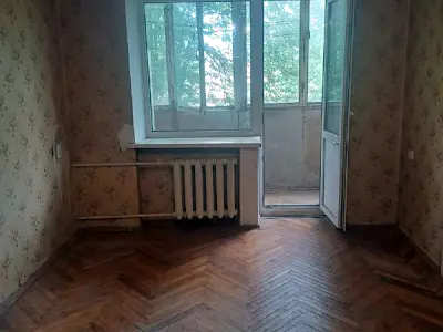 квартира за адресою Машинобудівна вул., 36