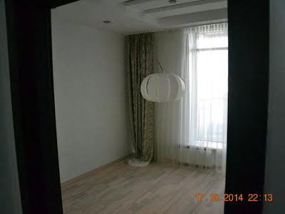 квартира за адресою Окопної Раіси, 18