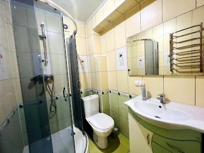 квартира за адресою Вербицького вул., 5