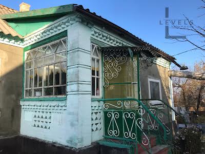 будинок за адресою Дніпро, Золотоосіння вул. (Жовтнева), 3
