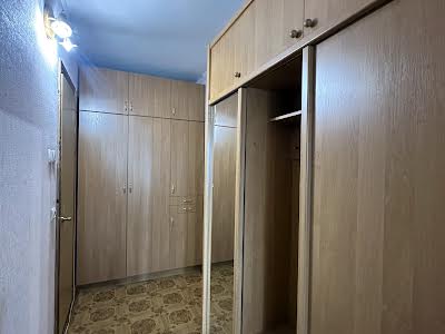 квартира за адресою Мілютенка вул., 17-В