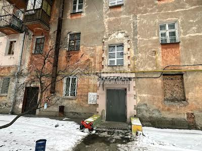 квартира за адресою Ашгабадська вул., 10