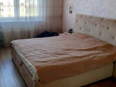 квартира за адресою Сергія Данченка вул., 32
