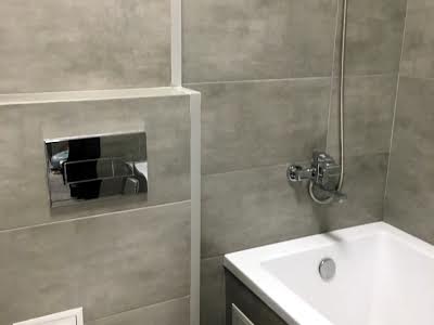 квартира за адресою Нивська вул., 4г
