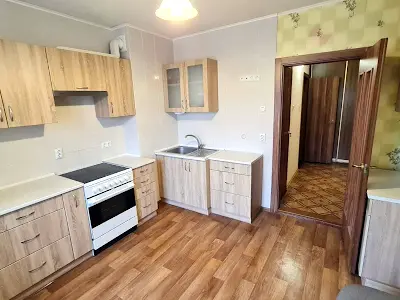 квартира за адресою Миколи Закревського вул., 95-Г