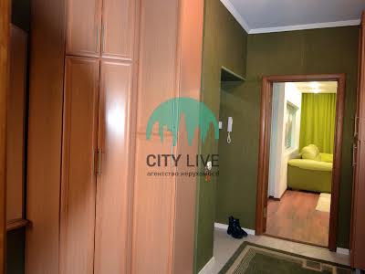 квартира за адресою Федьковича вул., 70б